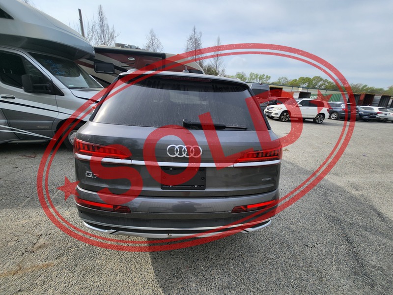2021 audi q7 18