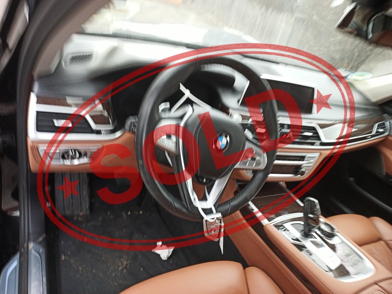 2020 bmw 750 xi 25