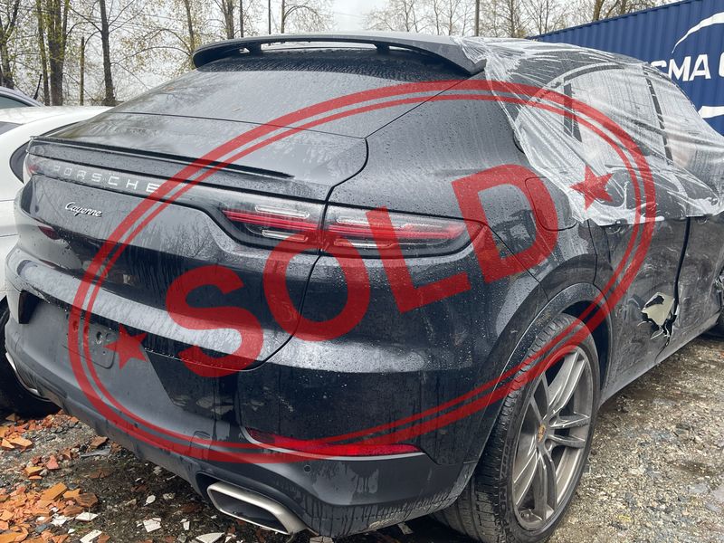 2020 porsche cayenne 3