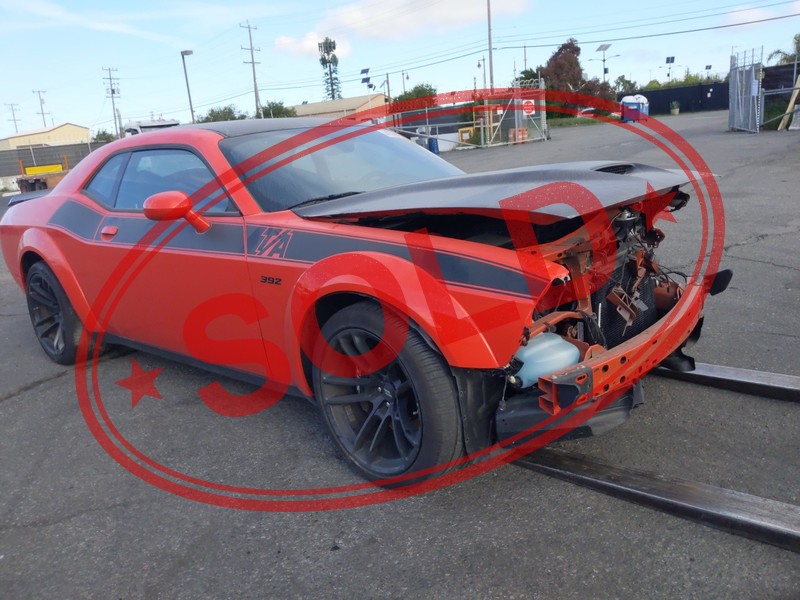 2021 dodge challenger 16