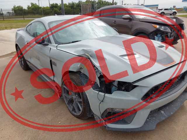 2021 ford mustang 4