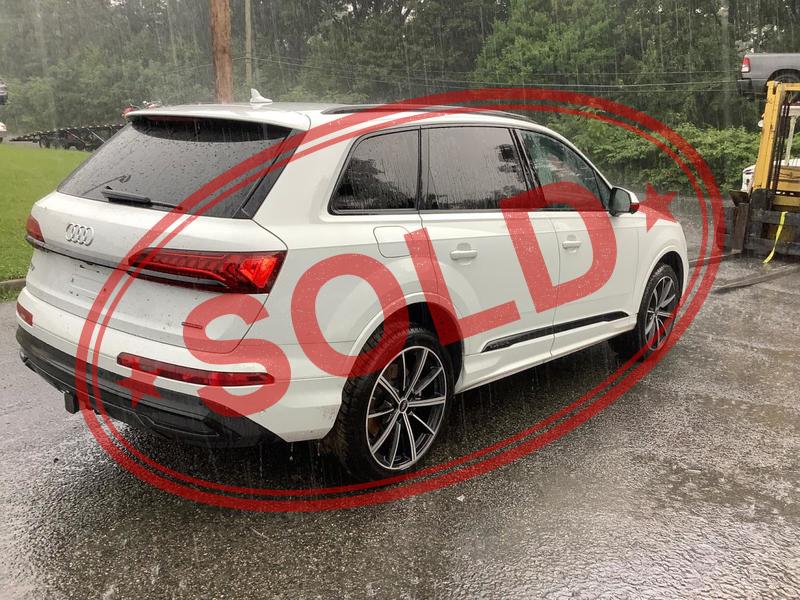 2022 audi q7 10