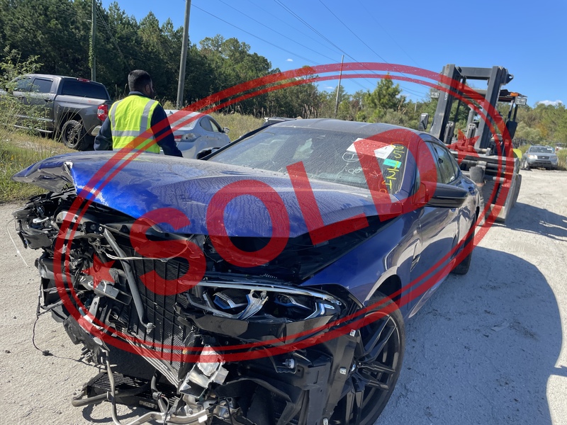 2021 bmw m8 4