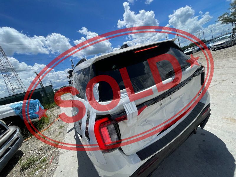 2025 ford explorer st 12