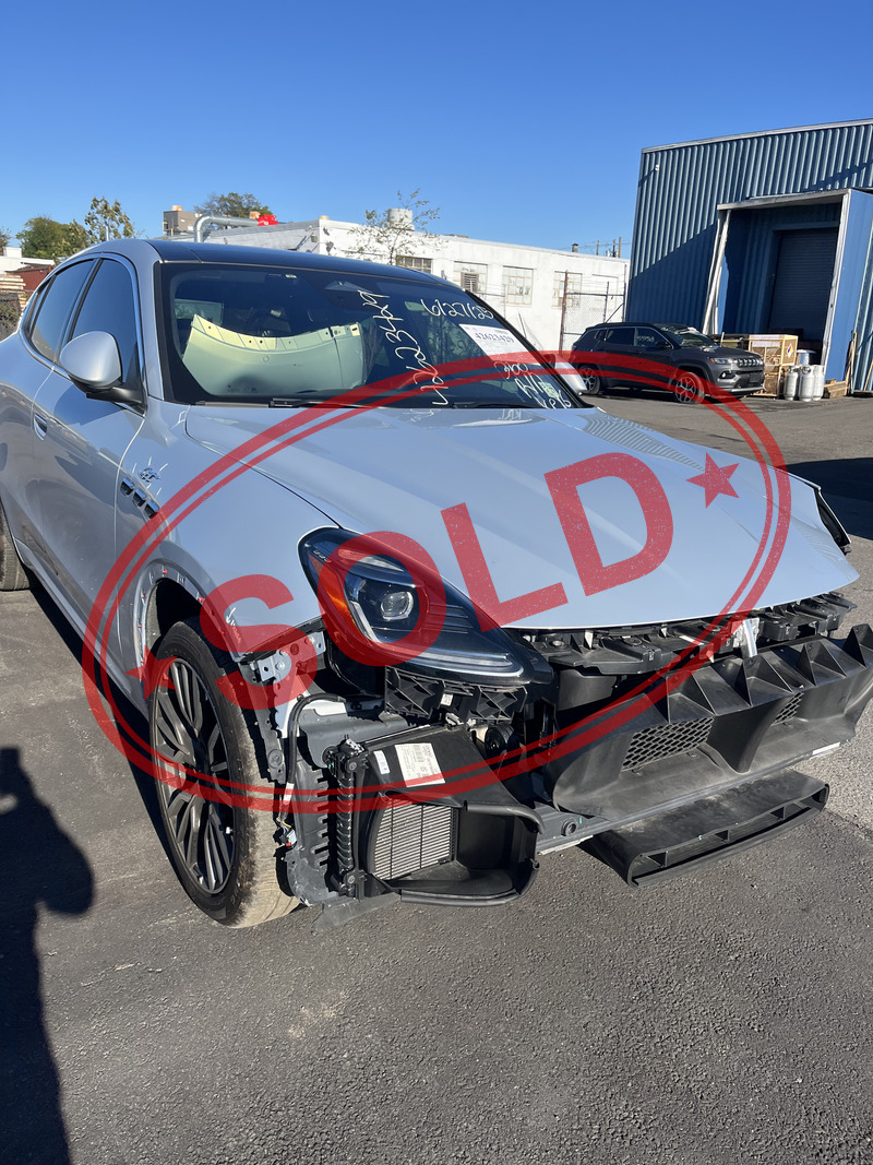 2024 maserati grecale 1