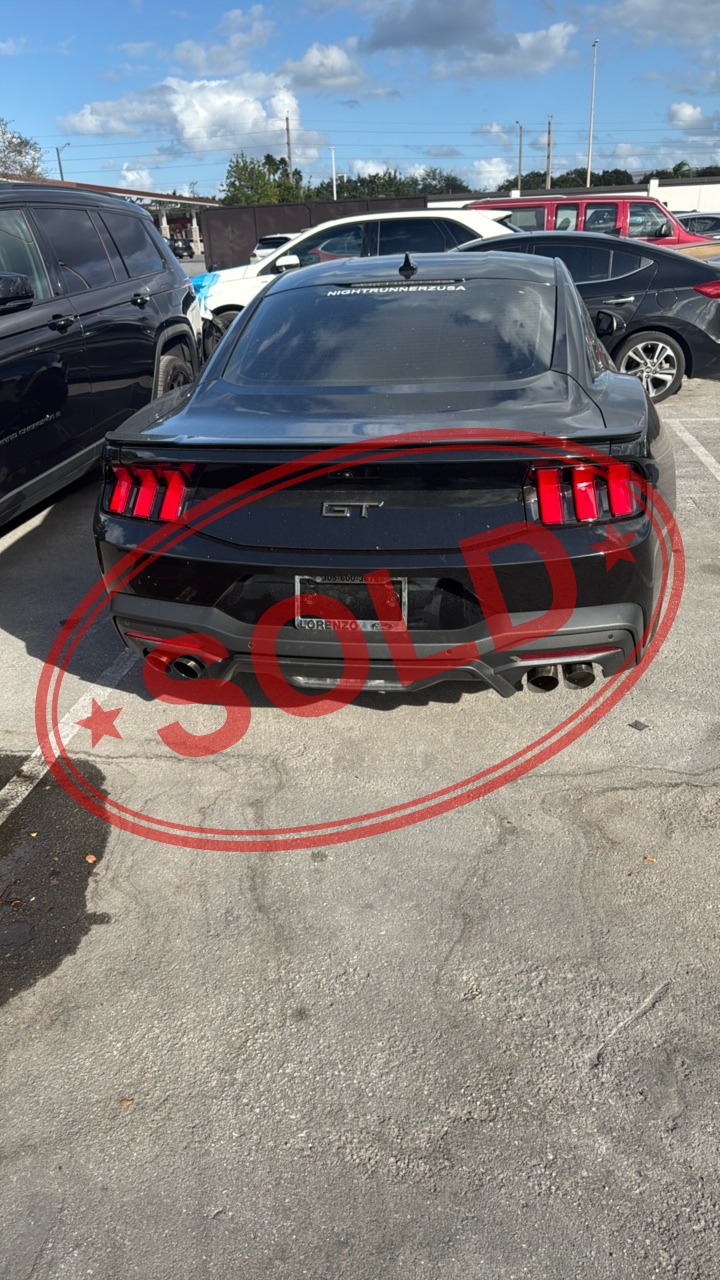 2025 ford mustang 5
