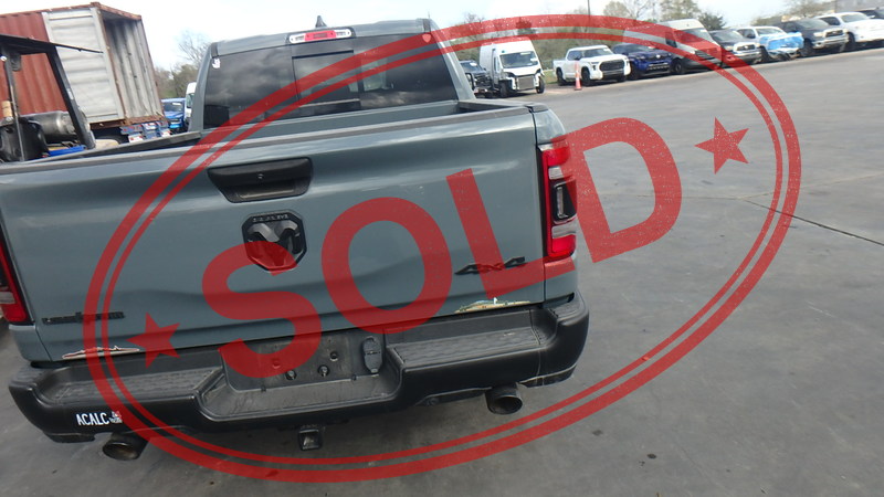 2021 ram 1500 big 15