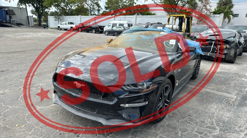 Ford mustang1